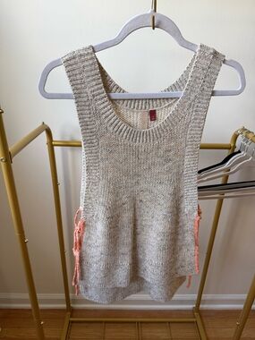 Pilcro Cream Knit Sleeveless Top with Coral Tag Accent